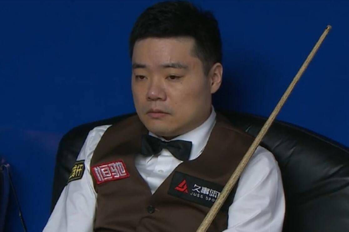 精品三级视频